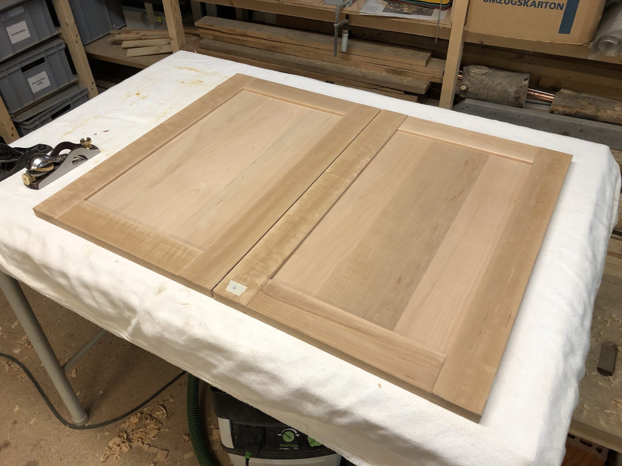 Bad-/Medizinschrank im Shaker-Stil aus Birne – StS